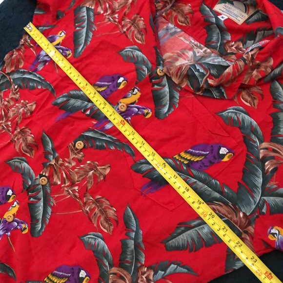 Paradise Found Hawaii Classic button-down tropical short sleeve, front pocket - Picture 11 of 12